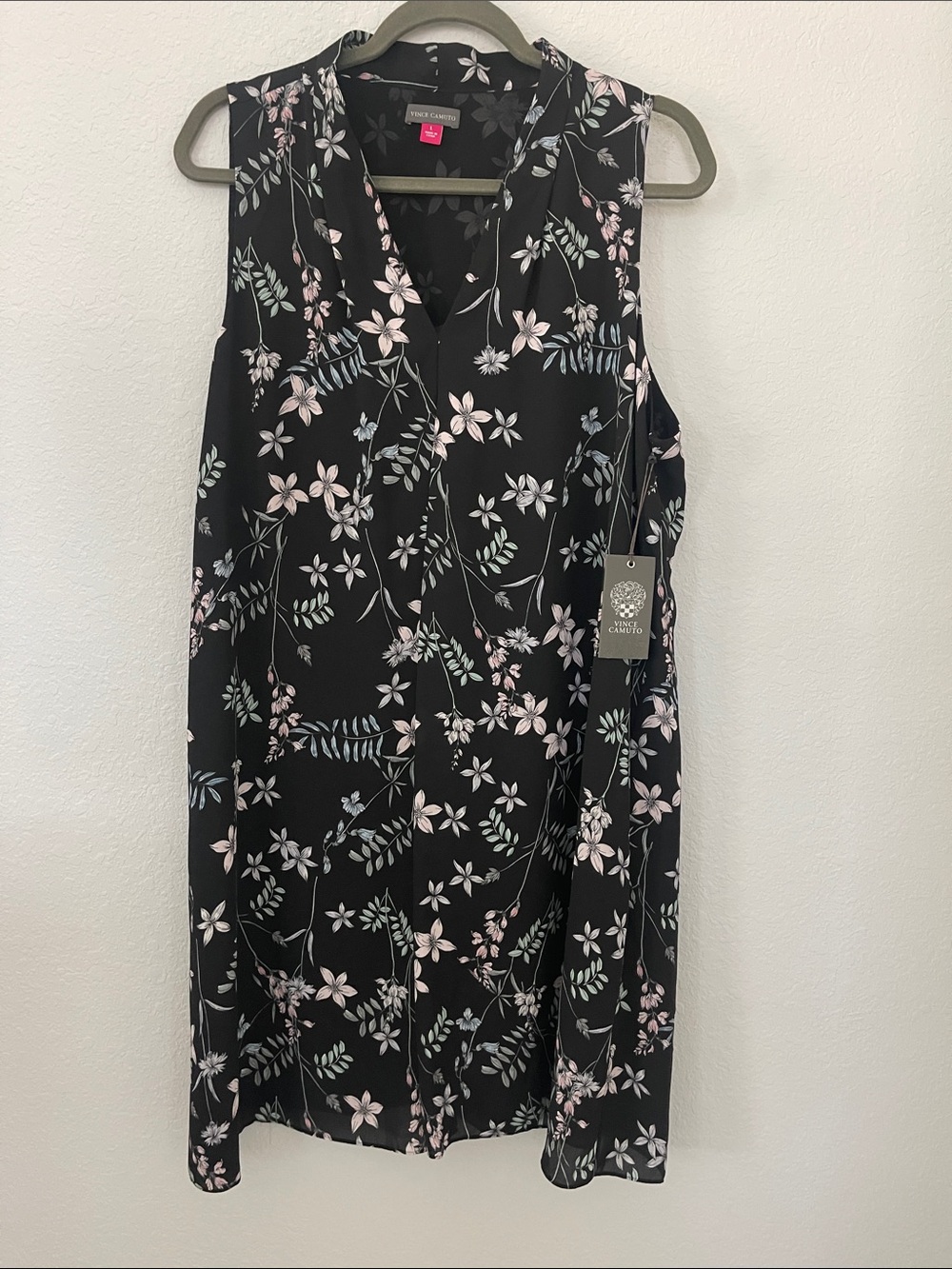 Vince Camuto Floral Sleeveless Shift Dress Split Neck Black Pink Size L NWT